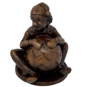 Red Mill MFG Handcrafted USA, Sitting Circus Clown w/ Ball, Crushed Pecan Shell